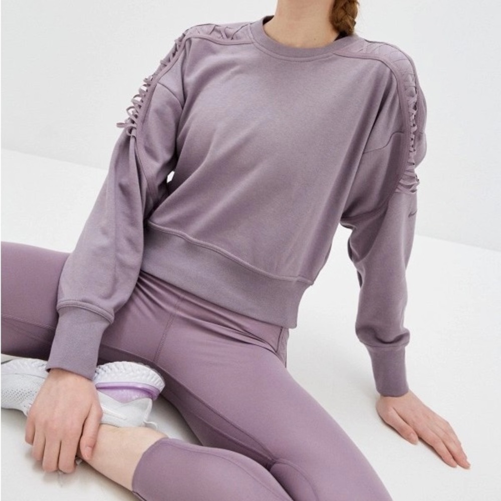 Nike Dri-fit thermal training crew sweatshirt violet purple